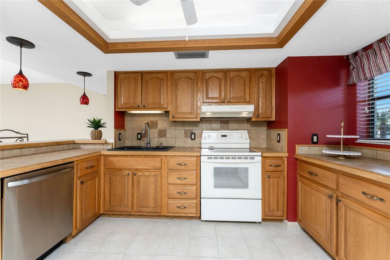 301 Islamorada Boulevard, Unit 22B, Punta Gorda, FL 33955 Photo