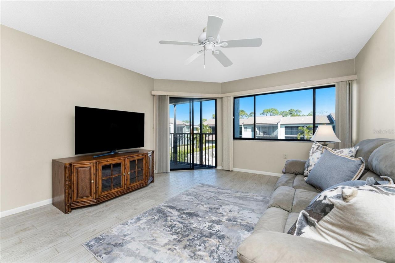 301 Islamorada Boulevard, Unit 22B, Punta Gorda, FL 33955 Photo