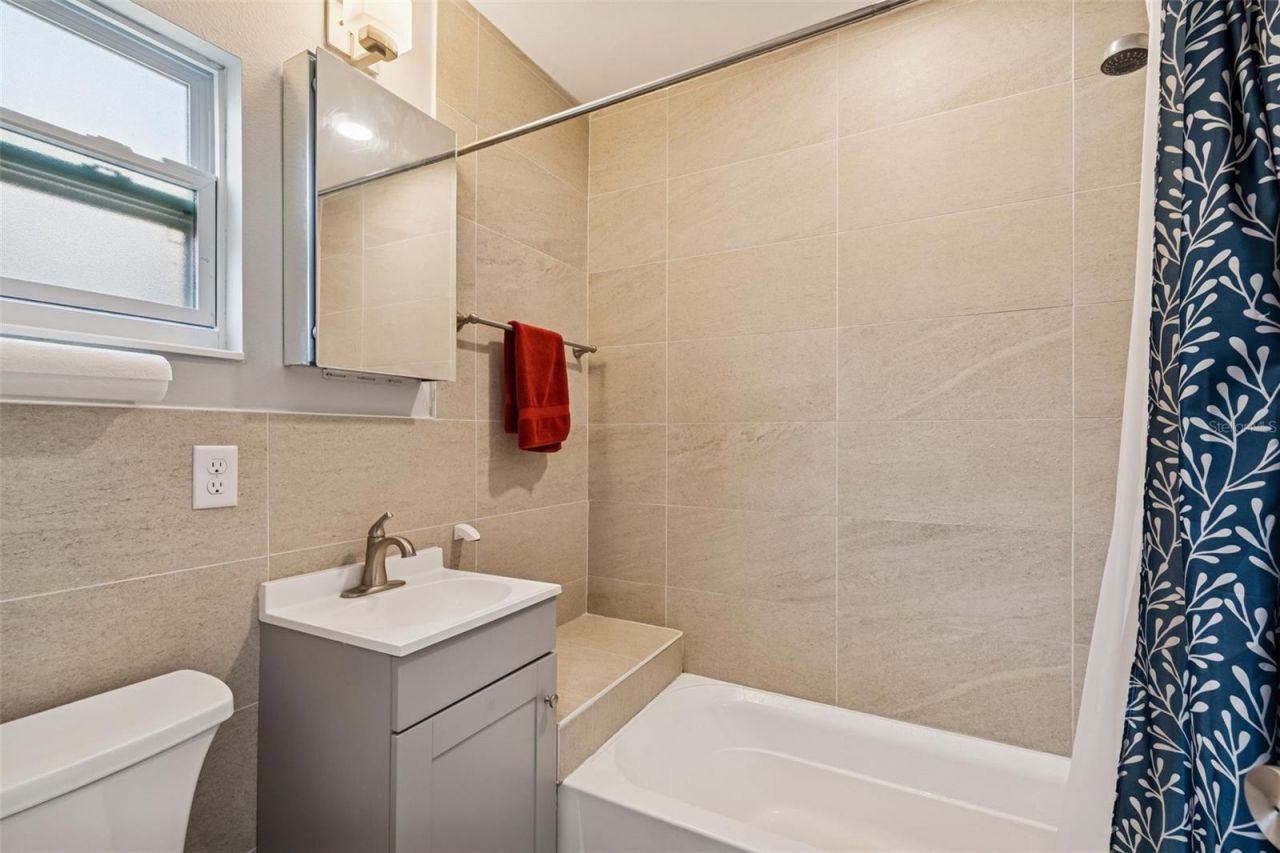 2517 3rd Avenue N, Saint Petersburg, FL 33713 Photo