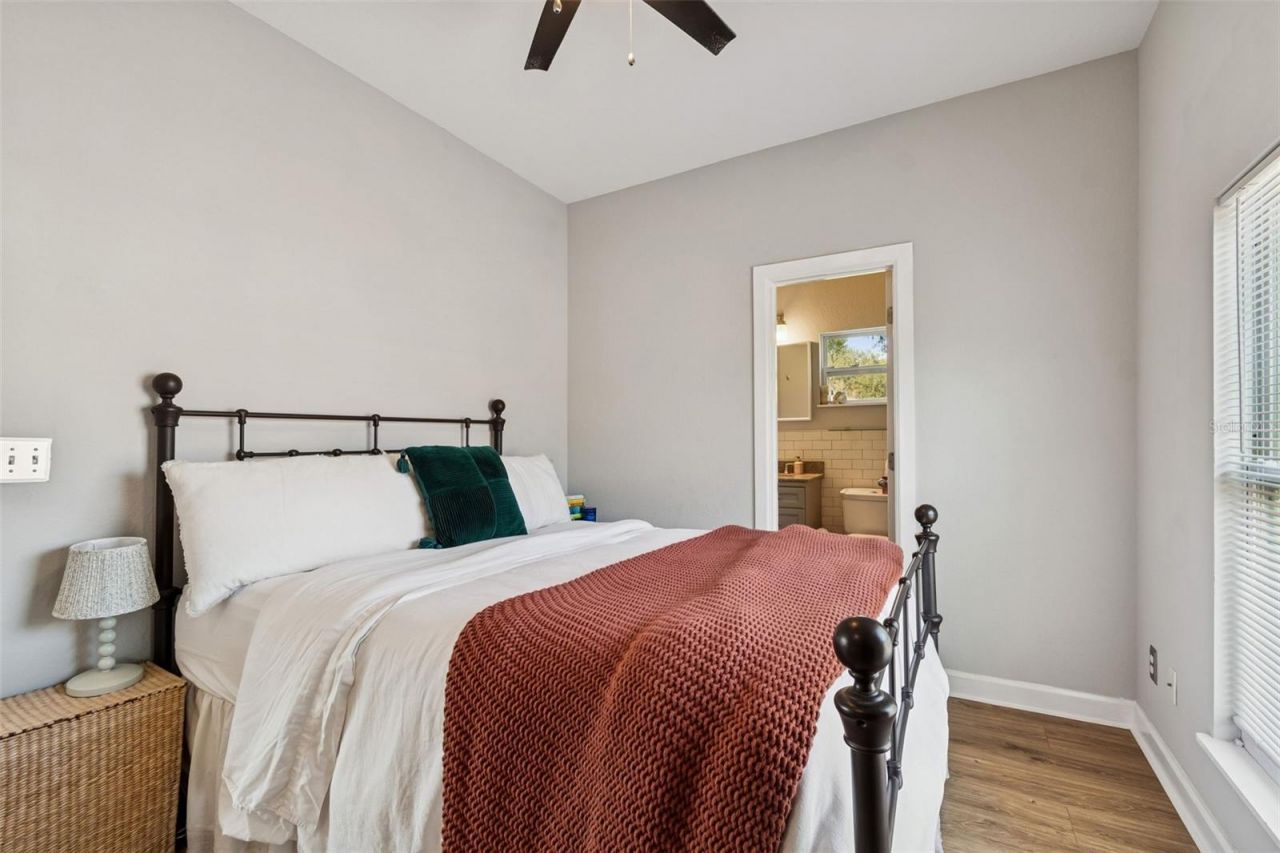 2517 3rd Avenue N, Saint Petersburg, FL 33713 Photo