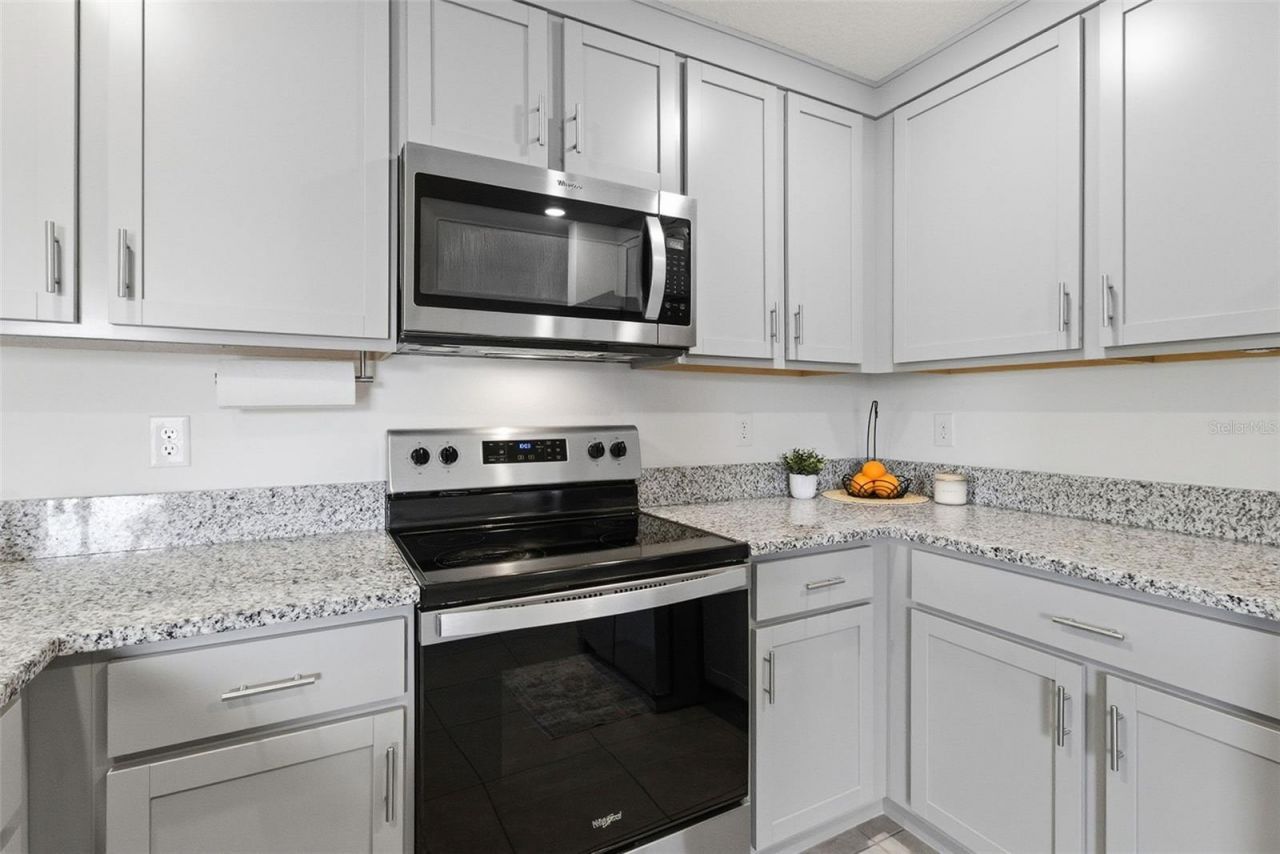 3718 Mannered Gold Avenue, Bradenton, FL 34208 Photo