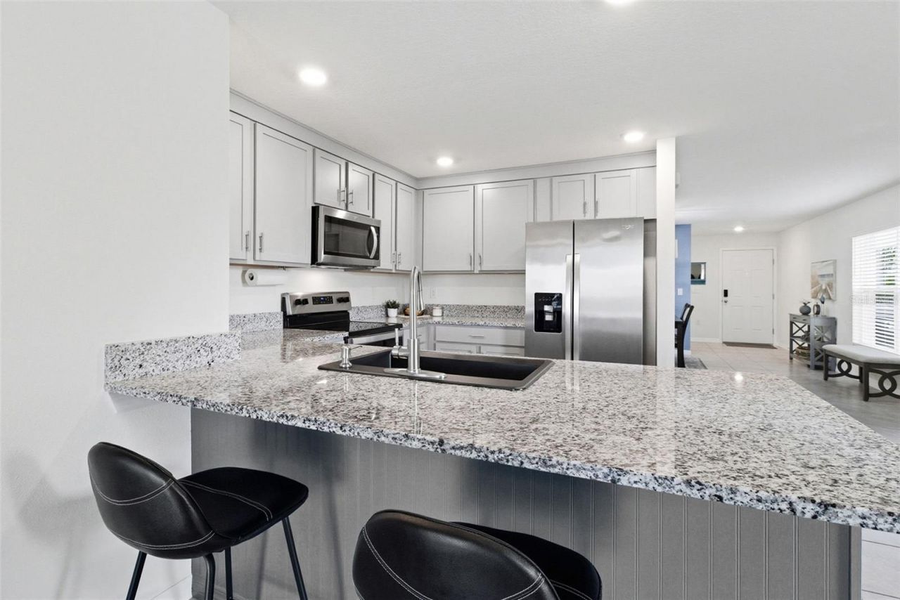 3718 Mannered Gold Avenue, Bradenton, FL 34208 Photo