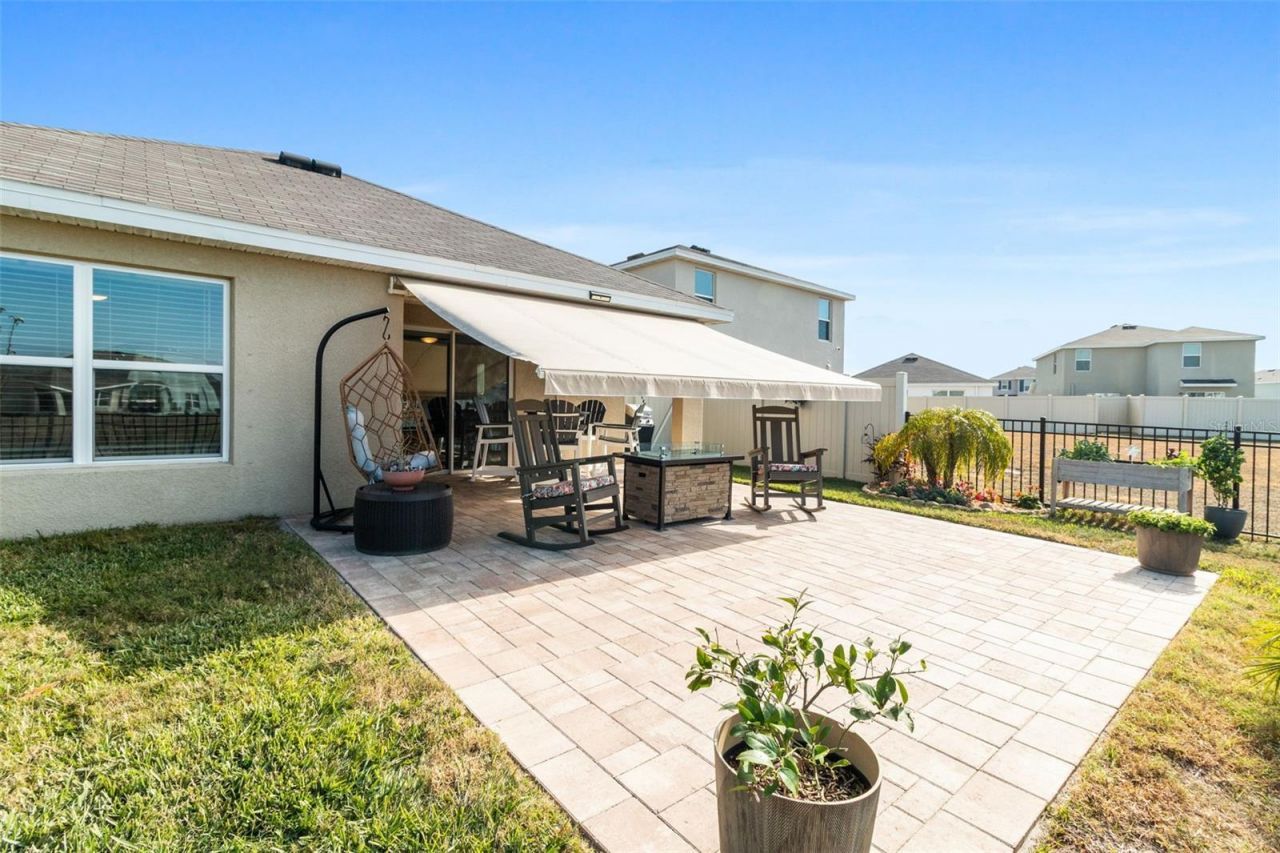 3718 Mannered Gold Avenue, Bradenton, FL 34208 Photo