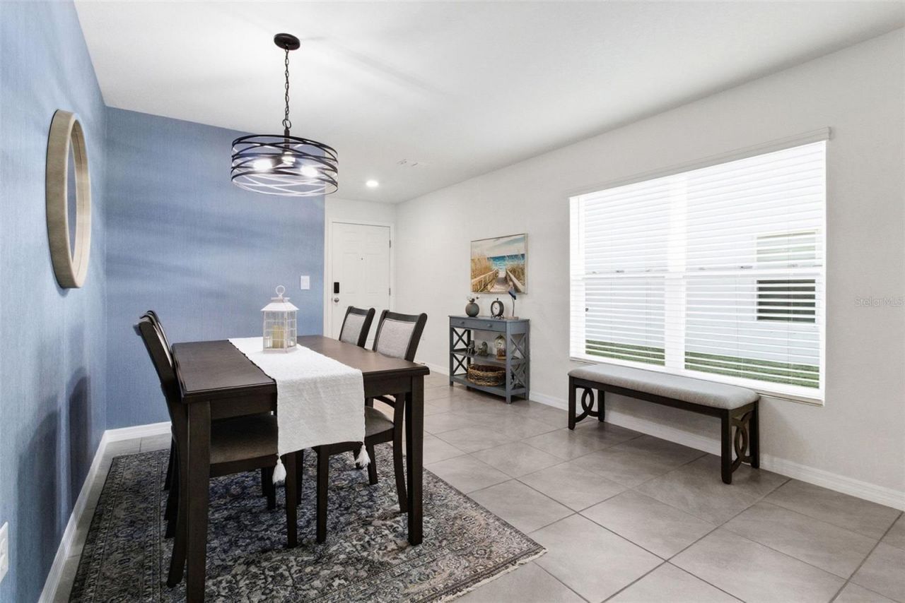 3718 Mannered Gold Avenue, Bradenton, FL 34208 Photo