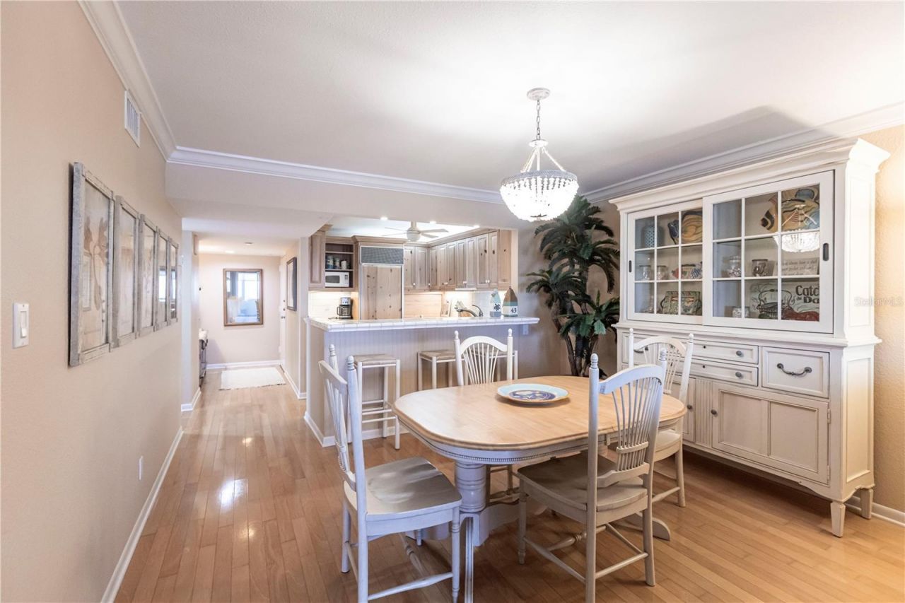 1055 W Peppertree Drive, Unit 703AA, Sarasota, FL 34242 Photo