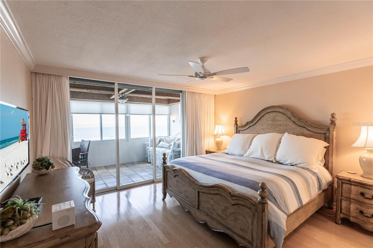 1055 W Peppertree Drive, Unit 703AA, Sarasota, FL 34242 Photo