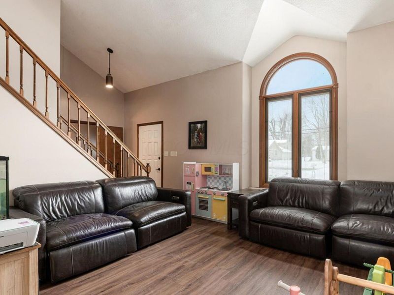 301 N Vernon Avenue, Newark, OH 43055 Photo 6