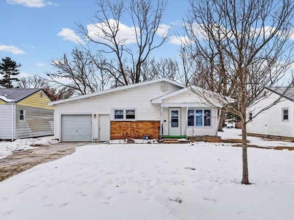 724 E Patton Street, Paxton, IL 60957