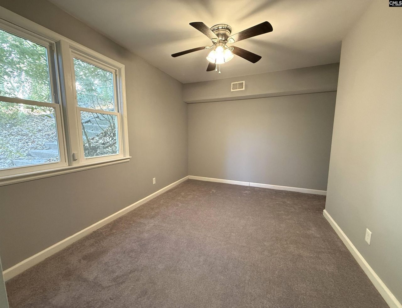 6033 Robinwood Road  Photo 40