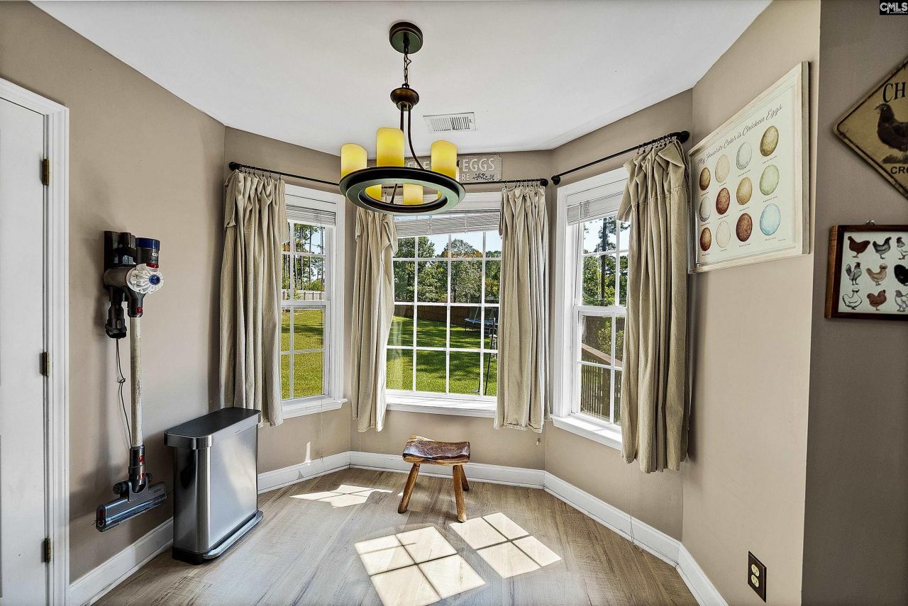 7 Mint Court Photo 17