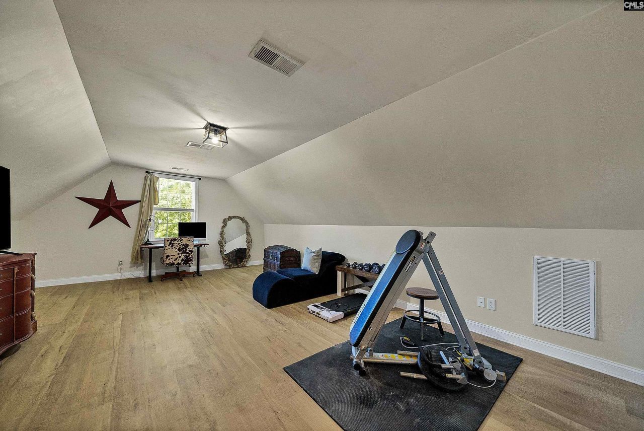 7 Mint Court Photo 31