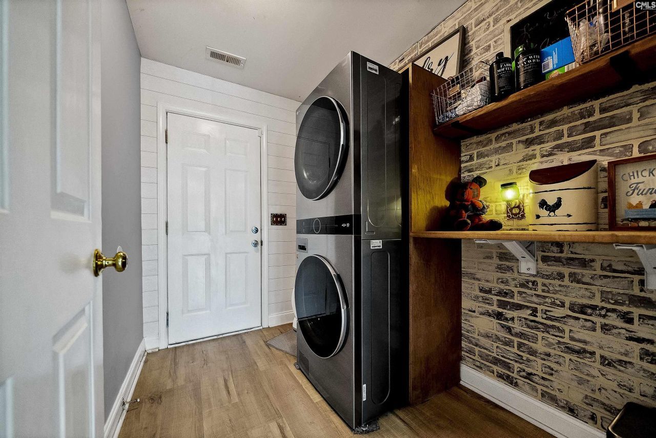 7 Mint Court Photo 34