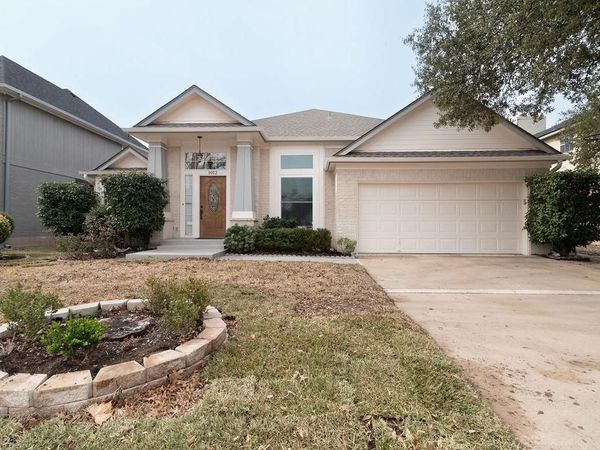 1012 Parrot TRL, Round Rock, TX 78681