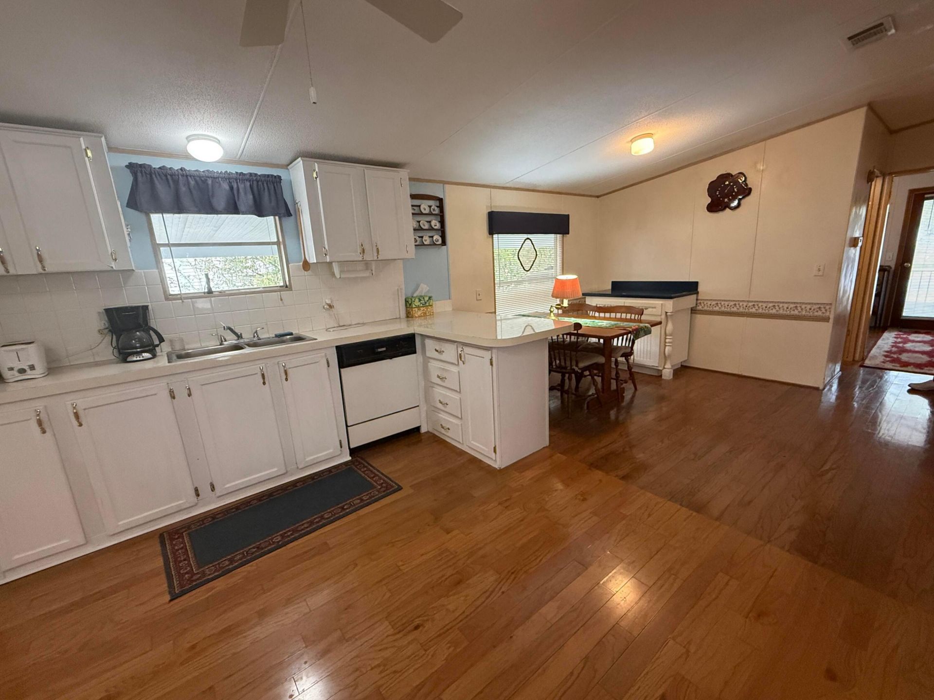 8508 SE Swan Avenue, Hobe Sound, FL 33455 Photo