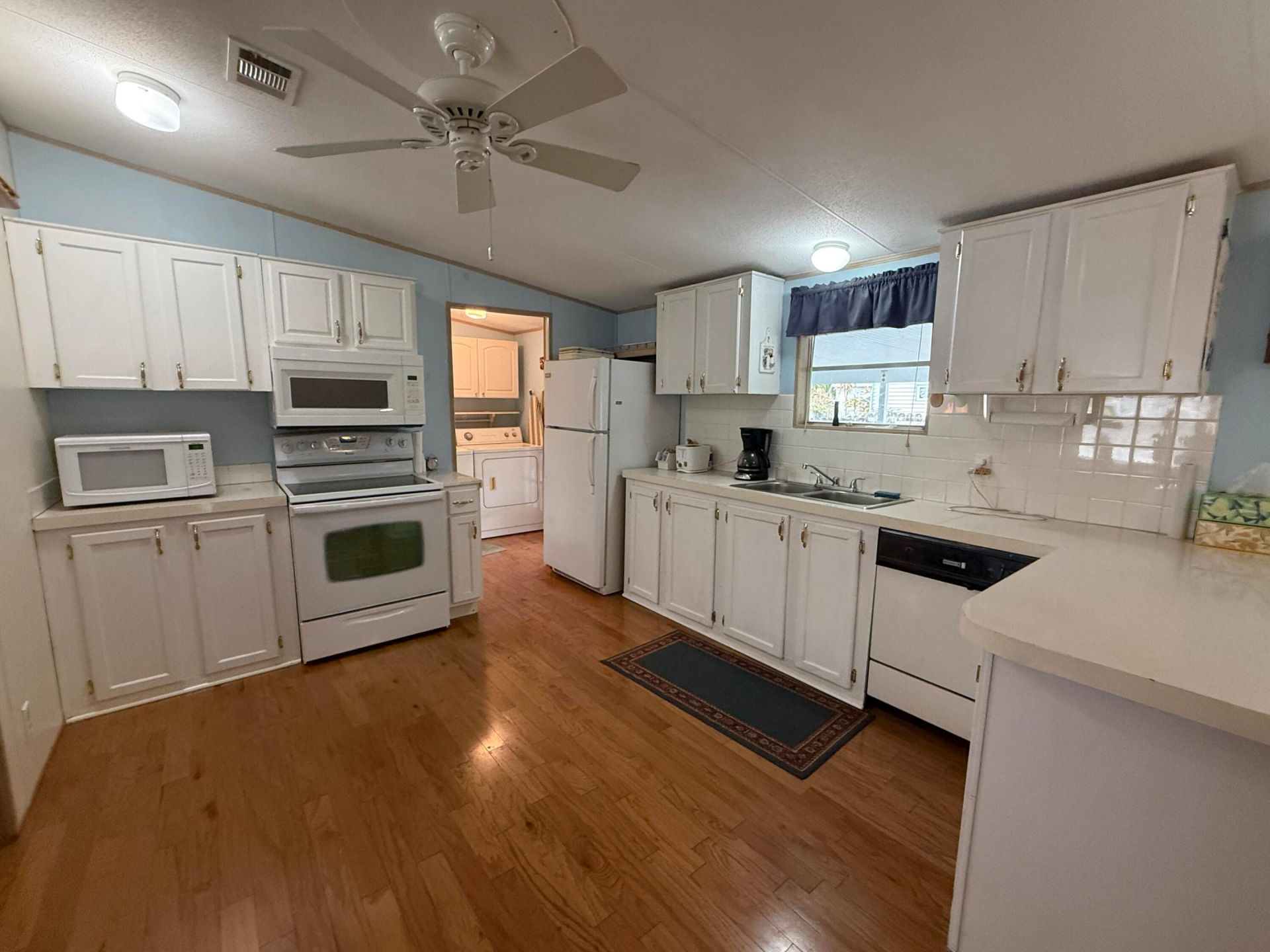 8508 SE Swan Avenue, Hobe Sound, FL 33455 Photo