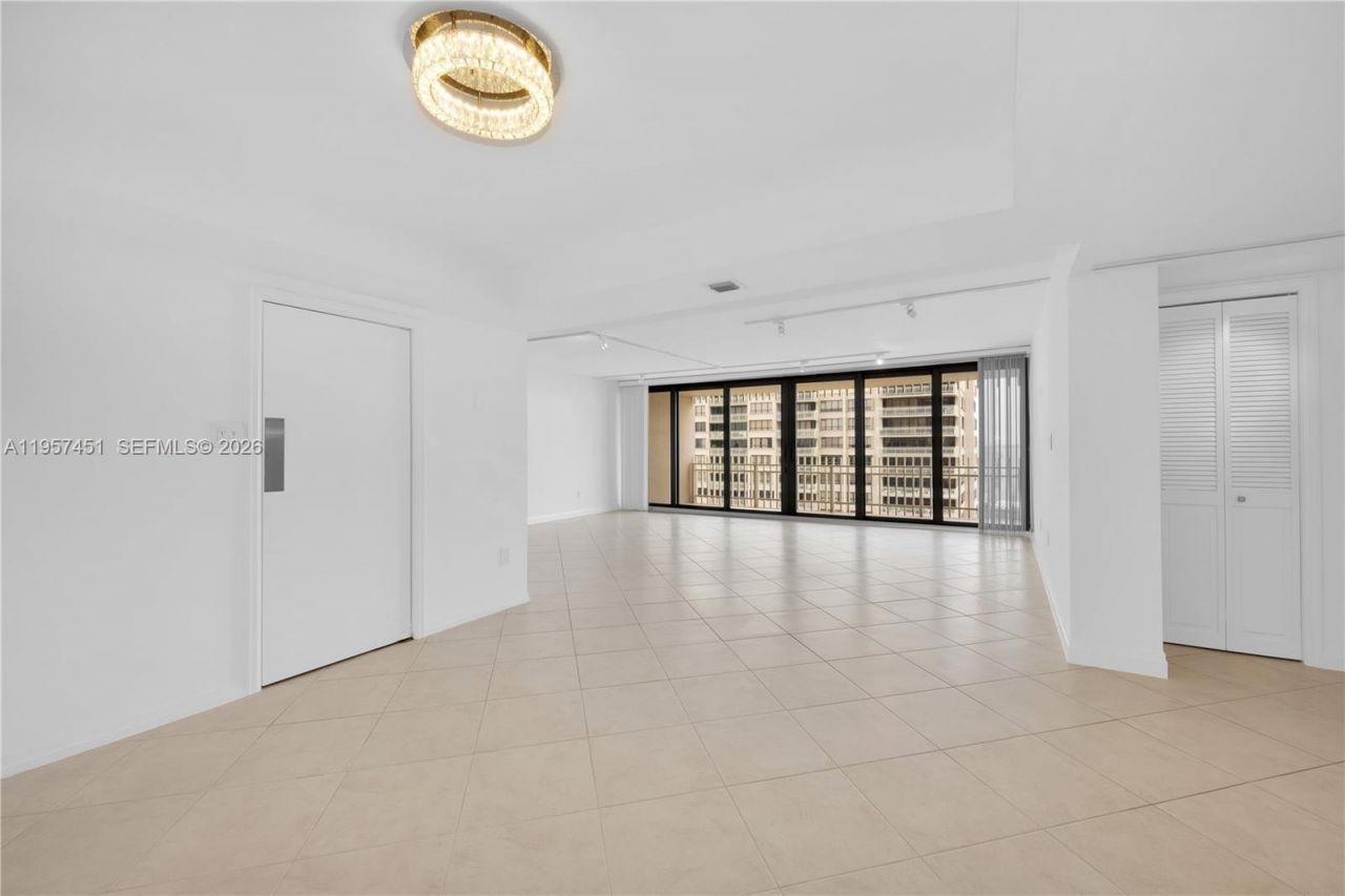 2 Grove Isle Dr, Unit B907, Miami, FL 33133 Photo