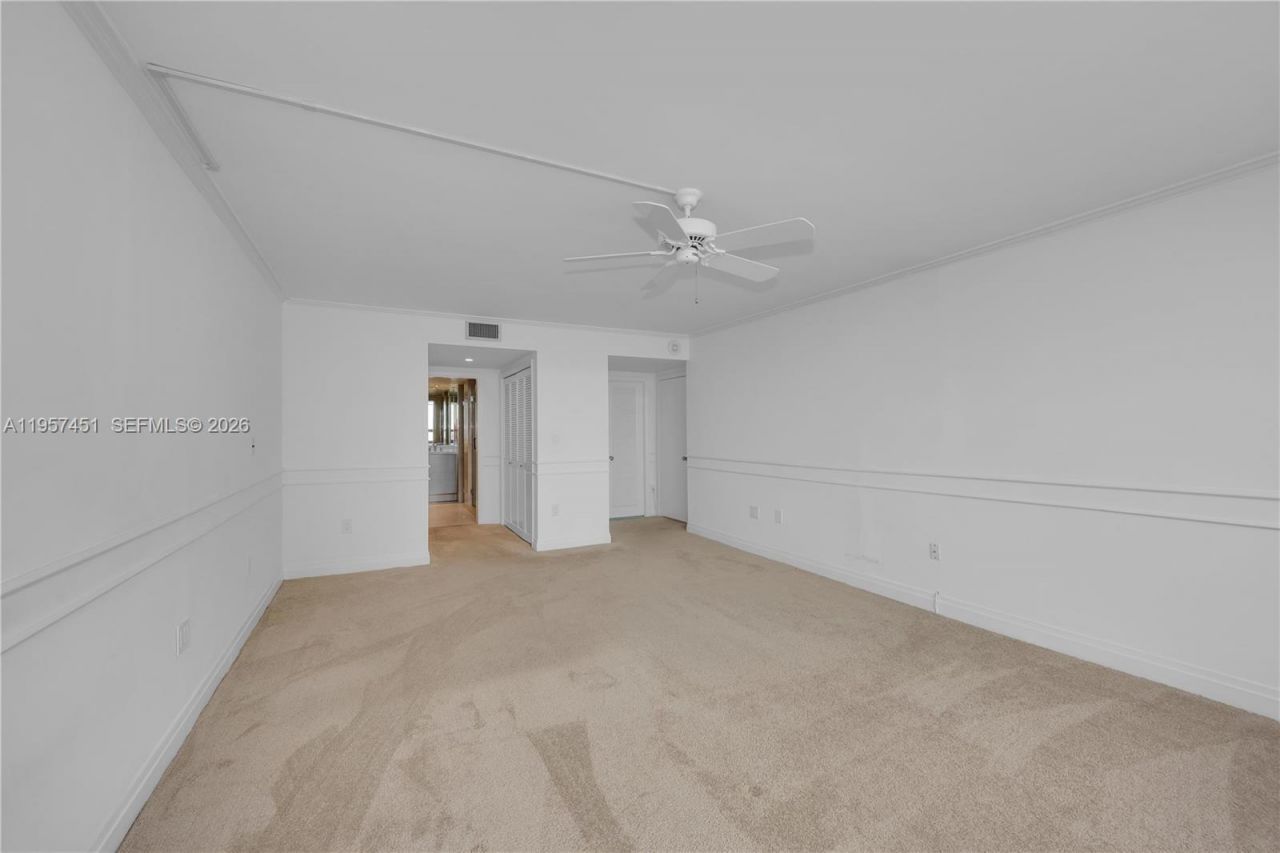 2 Grove Isle Dr, Unit B907, Miami, FL 33133 Photo