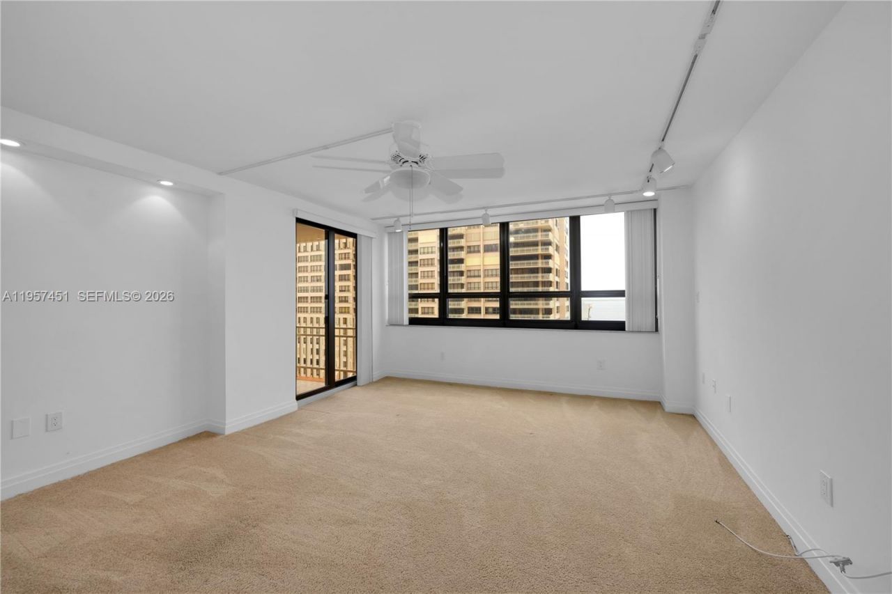 2 Grove Isle Dr, Unit B907, Miami, FL 33133 Photo