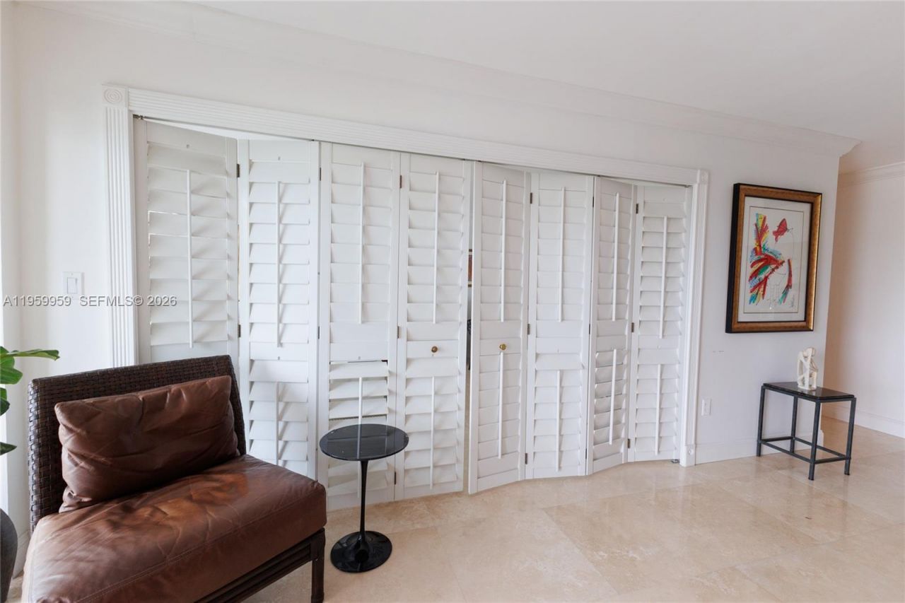 550 Ocean Dr , Unit 8B, Key Biscayne, FL 33149 Photo