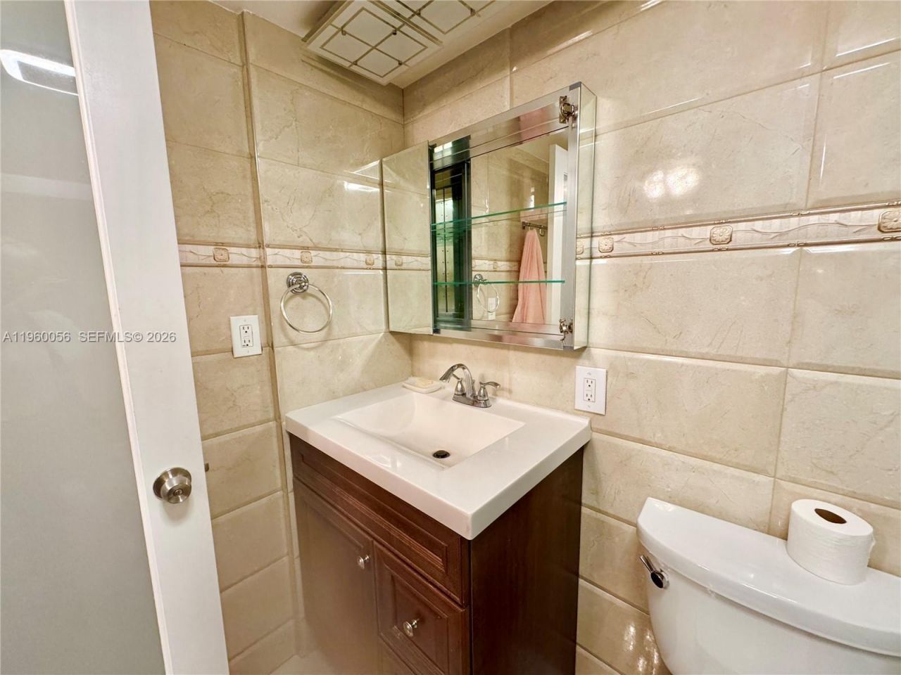 230 174th St, Unit 507, Sunny Isles Beach, FL 33160 Photo