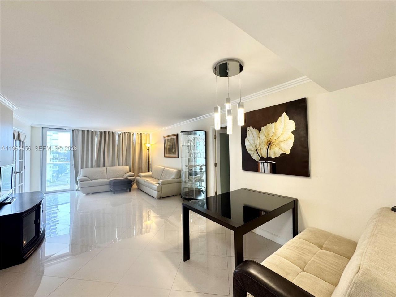 230 174th St, Unit 507, Sunny Isles Beach, FL 33160 Photo