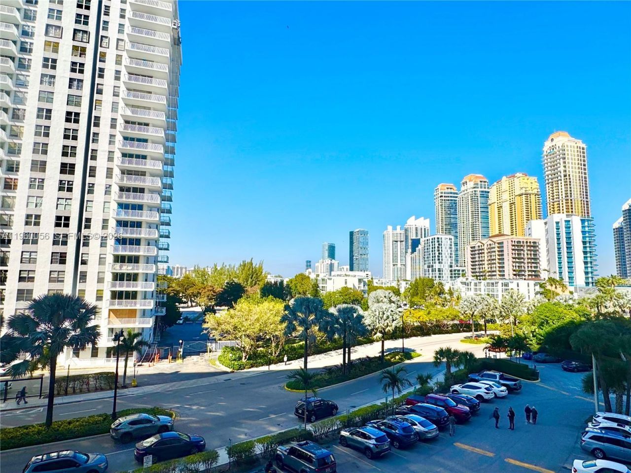 230 174th St, Unit 507, Sunny Isles Beach, FL 33160 Photo