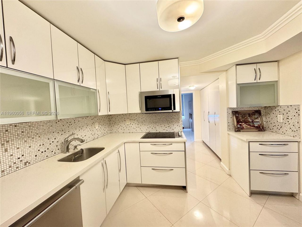 230 174th St, Unit 507, Sunny Isles Beach, FL 33160 Photo