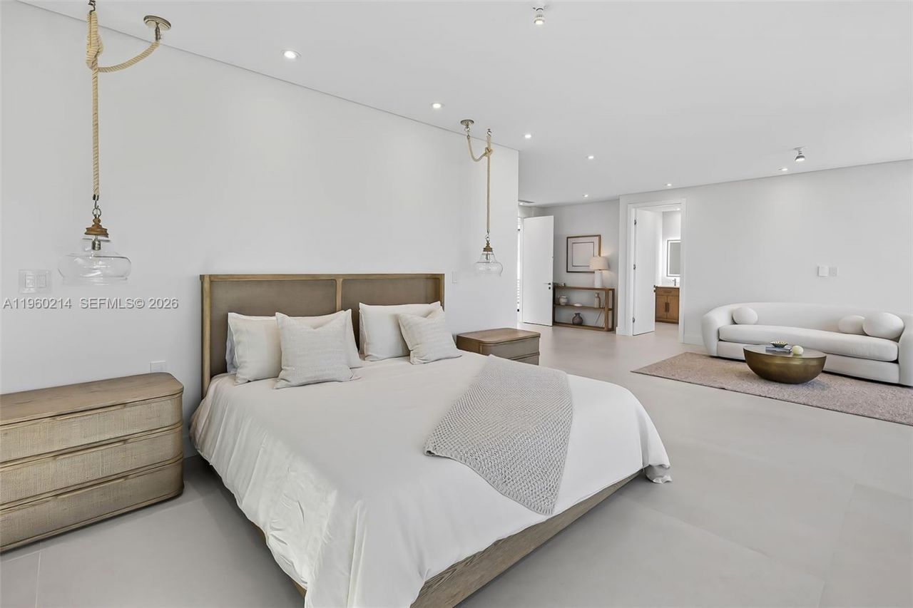 620 Solar Isle Dr, Fort Lauderdale, FL 33301 Photo