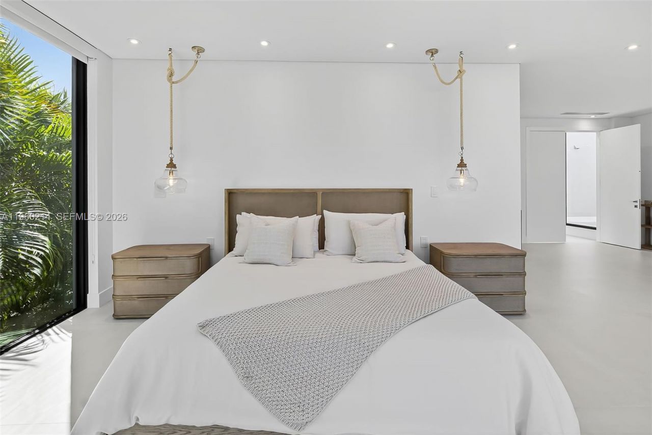 620 Solar Isle Dr, Fort Lauderdale, FL 33301 Photo