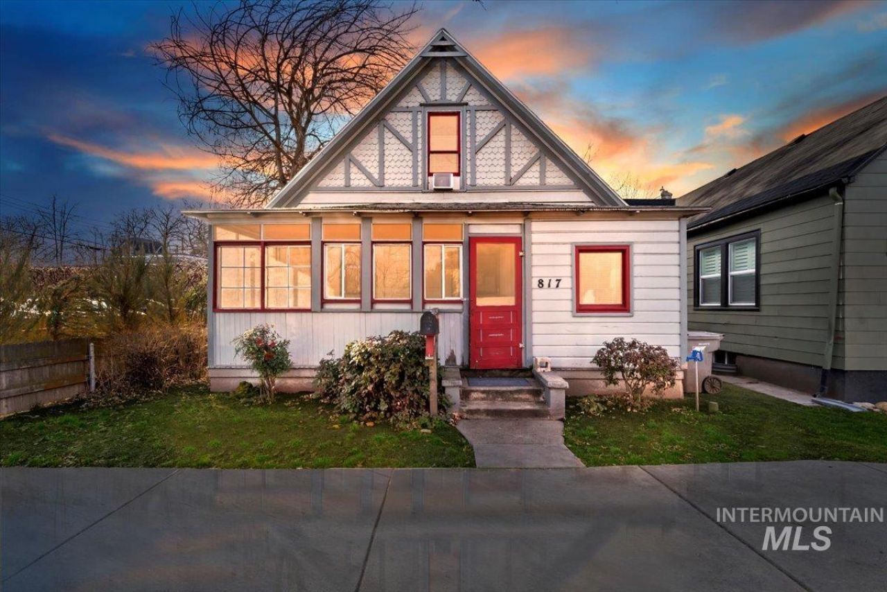 817 W Thatcher Street, Boise, ID 83702 Main Photo