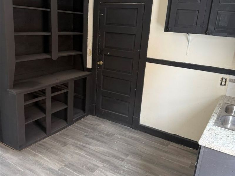 3517 E 114th Street, Cleveland, OH 44105 Photo 10