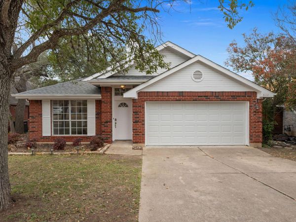 8112 Nairn DR, Austin, TX 78749