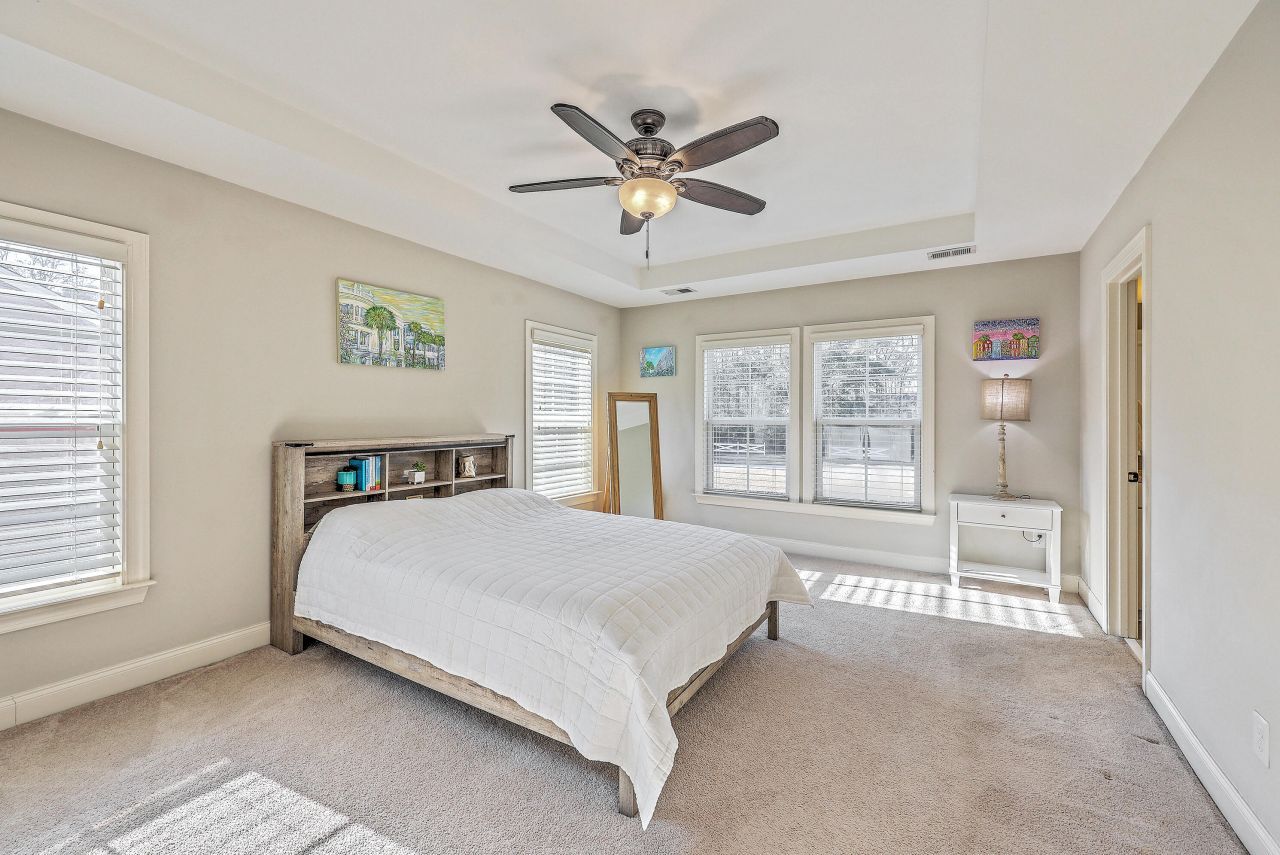 1031 Banker Court Photo 25