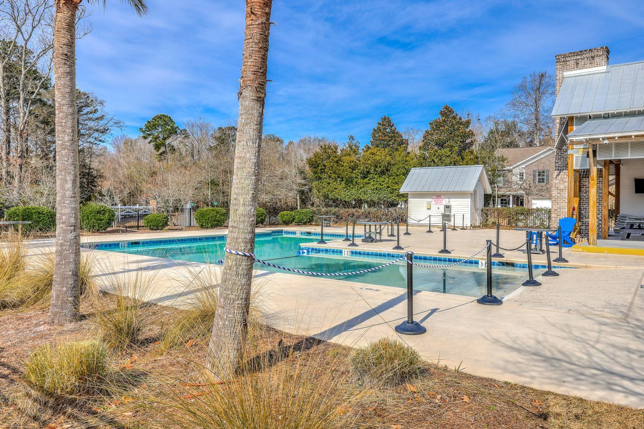 1031 Banker Court Photo 40