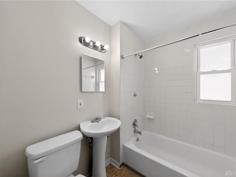 3845 Brumbaugh Boulevard, Dayton, OH 45416 Photo 26