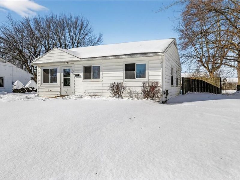 3845 Brumbaugh Boulevard, Dayton, OH 45416 Photo 3