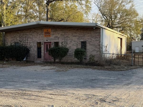 2777 Pontiac Loop, Cottondale, FL 32431