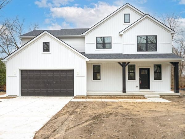 26900 Napier Road, Novi, MI 48374