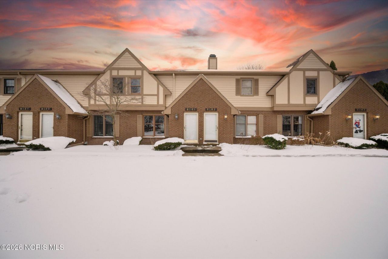 2161 Winterset Drive, Toledo, OH 43614 Main Photo