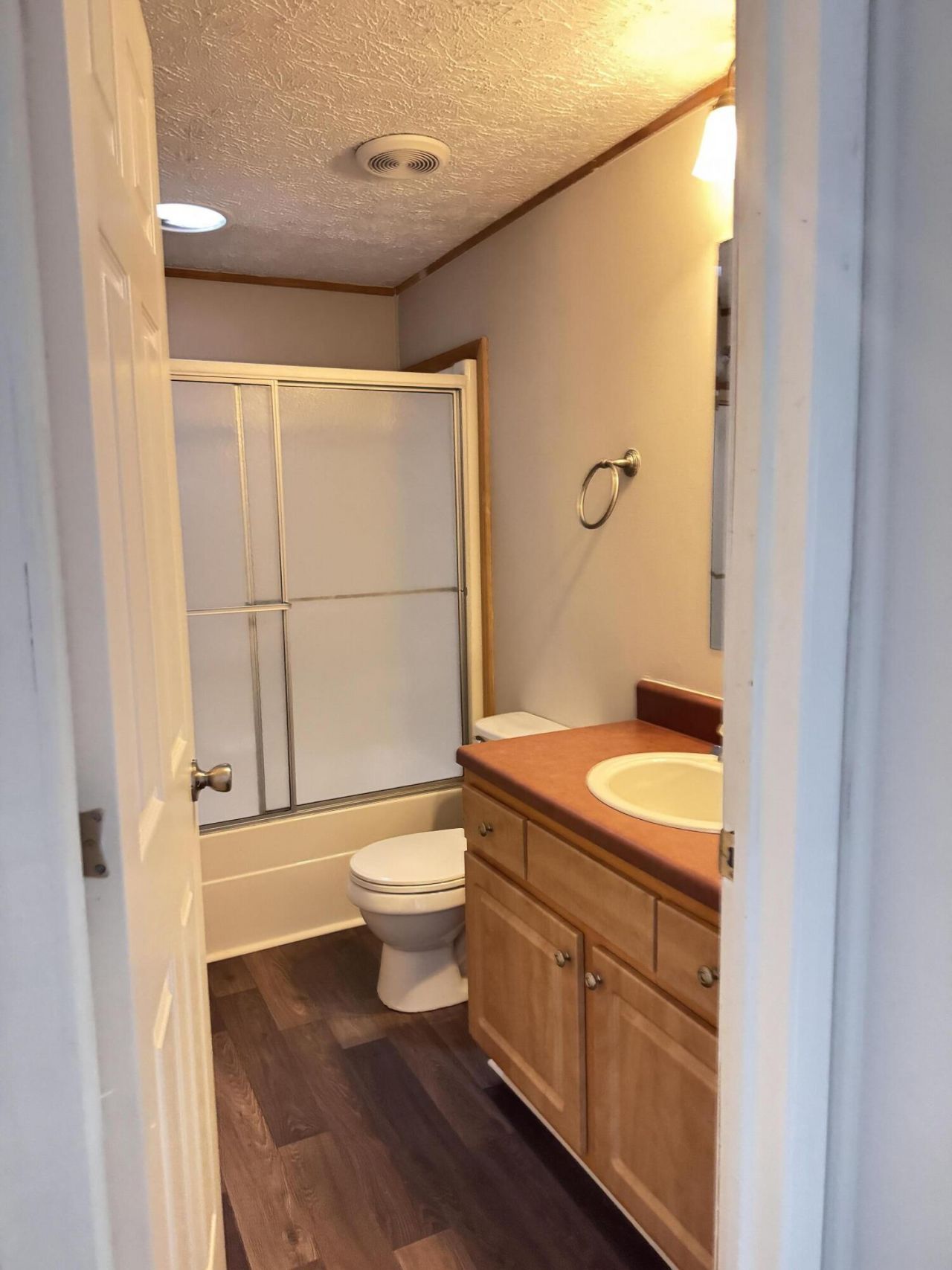 977 Macon Lane Photo 13