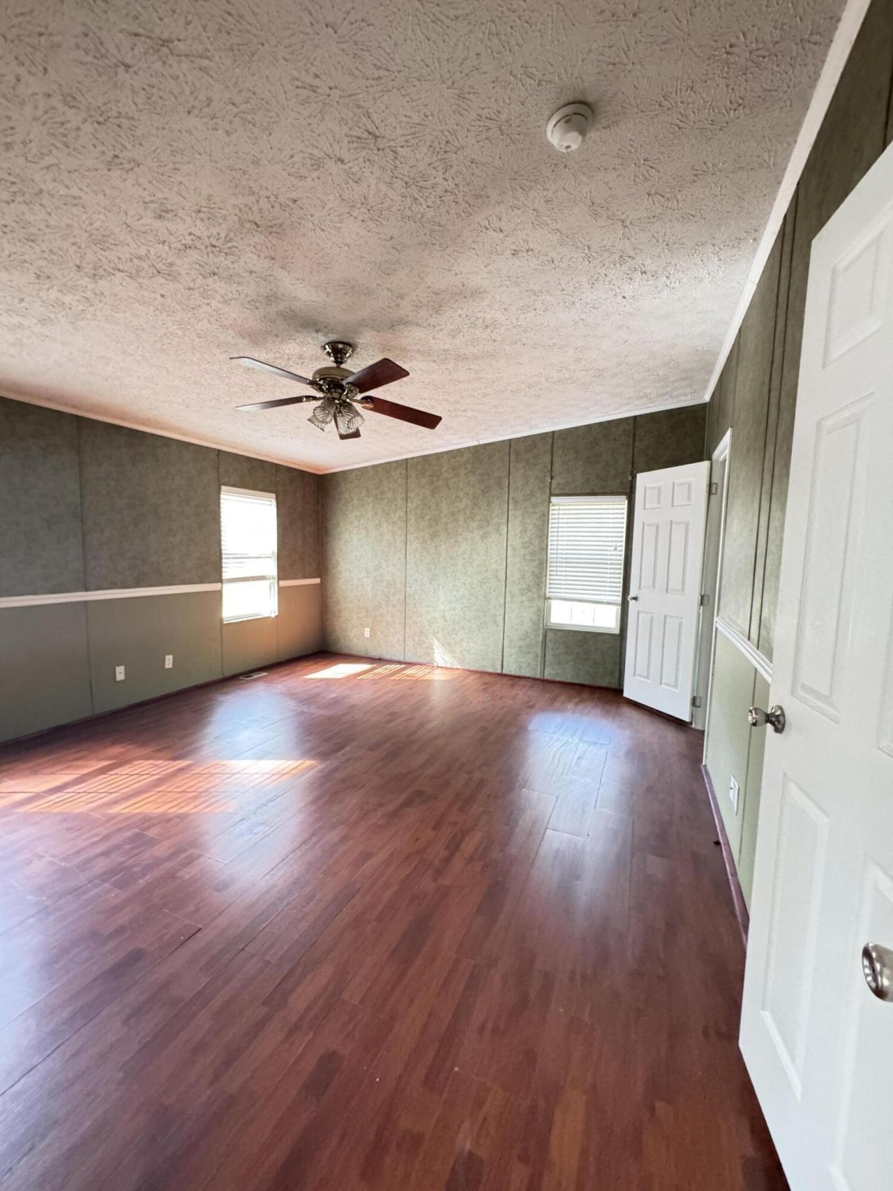 977 Macon Lane Photo 22