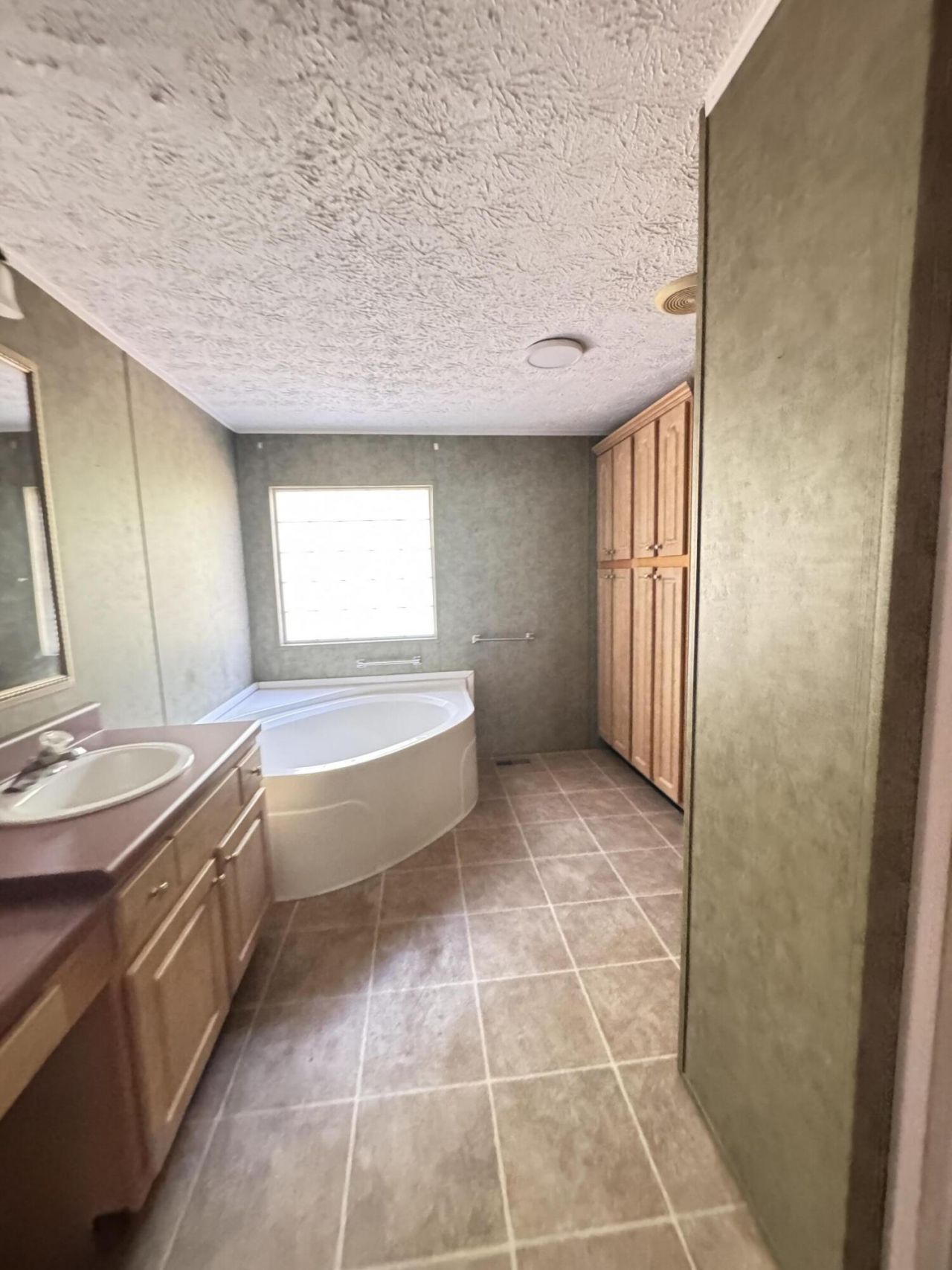 977 Macon Lane Photo 25