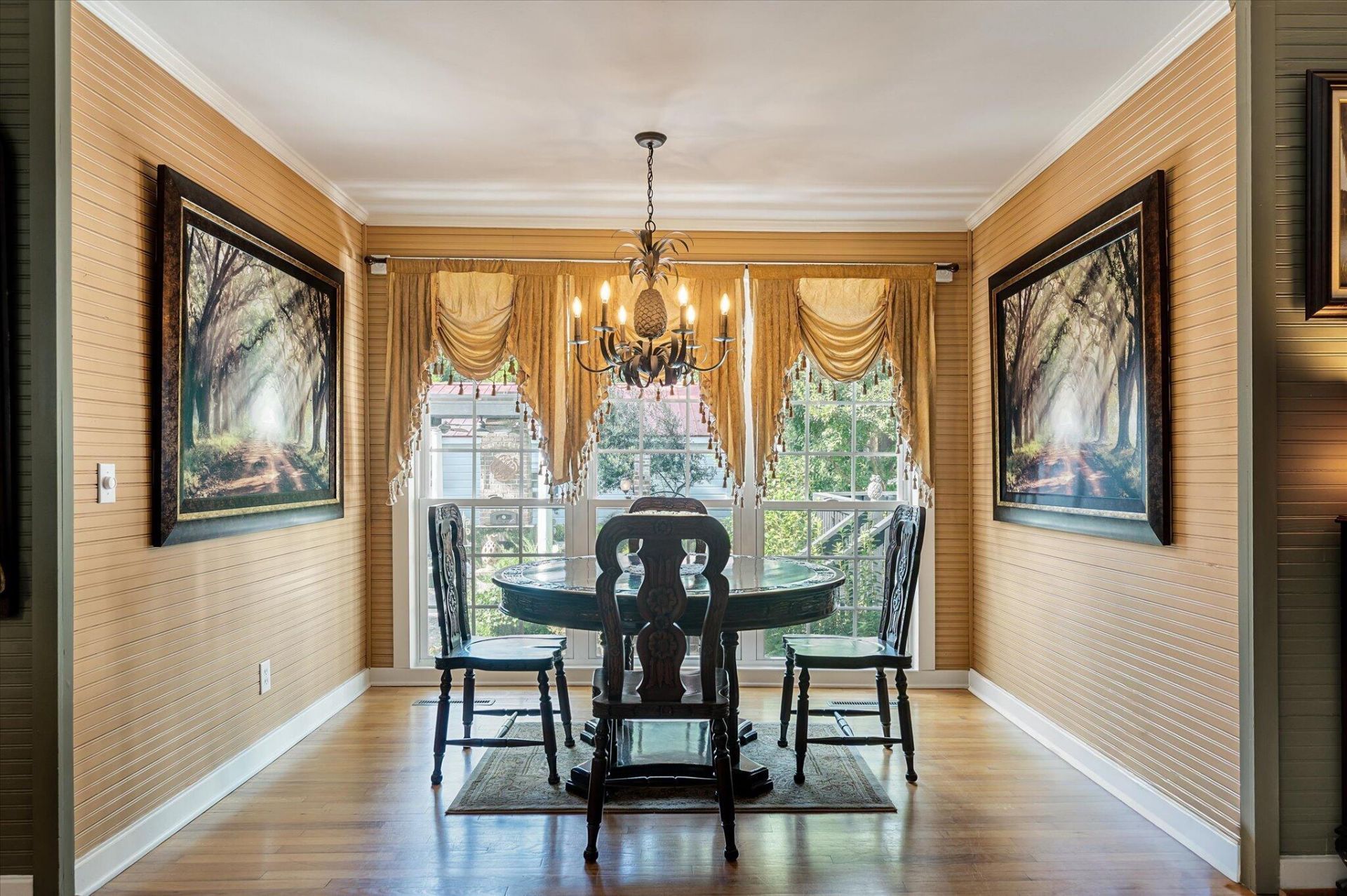 1303 Wichman Street Photo 16