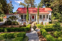 1303 Wichman Street photo 4