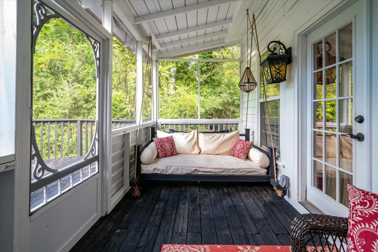 1303 Wichman Street Photo 26