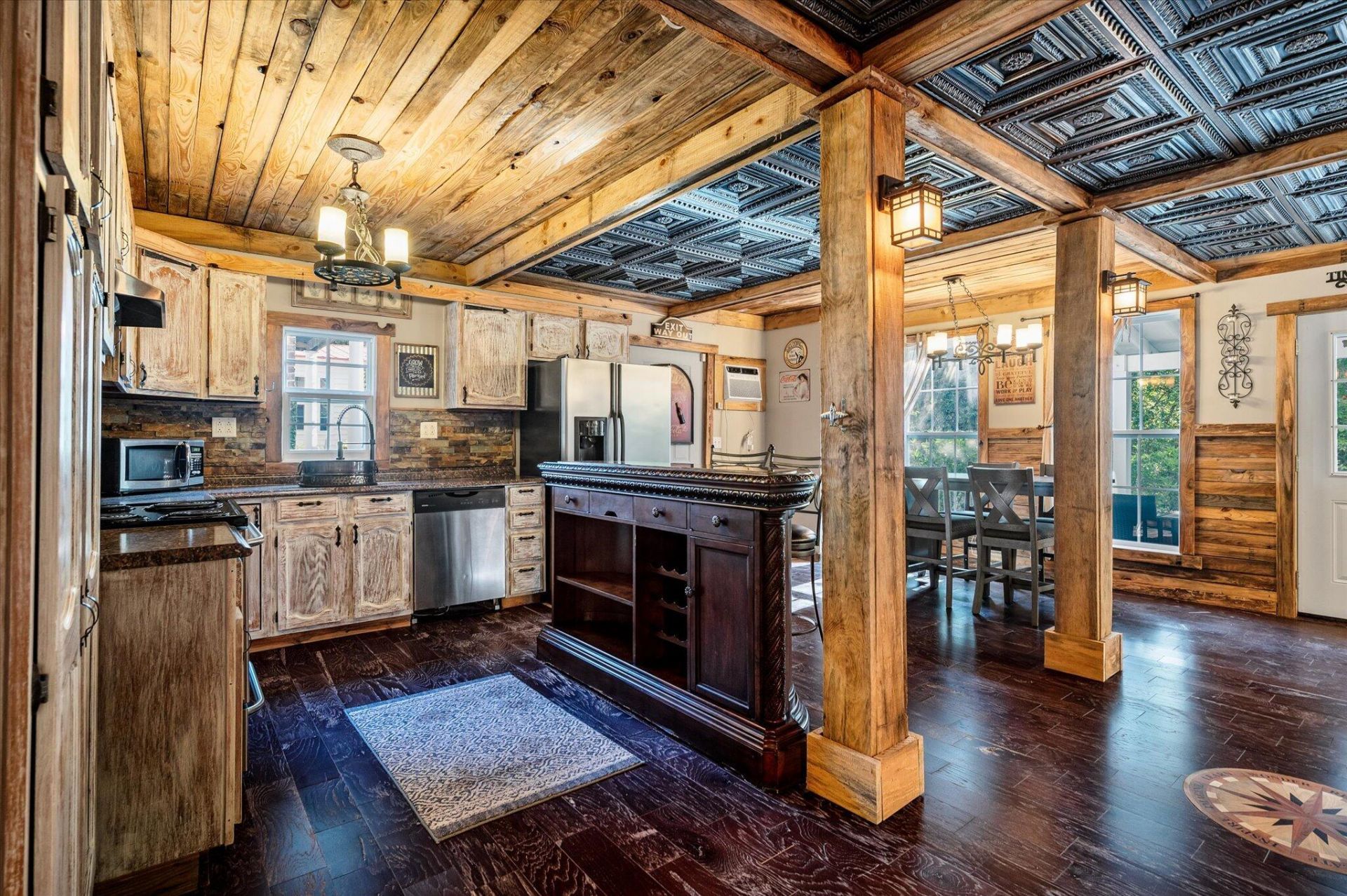 1303 Wichman Street Photo 44