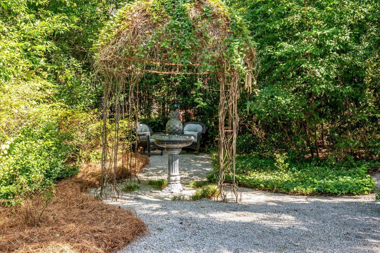 1303 Wichman Street Photo 56