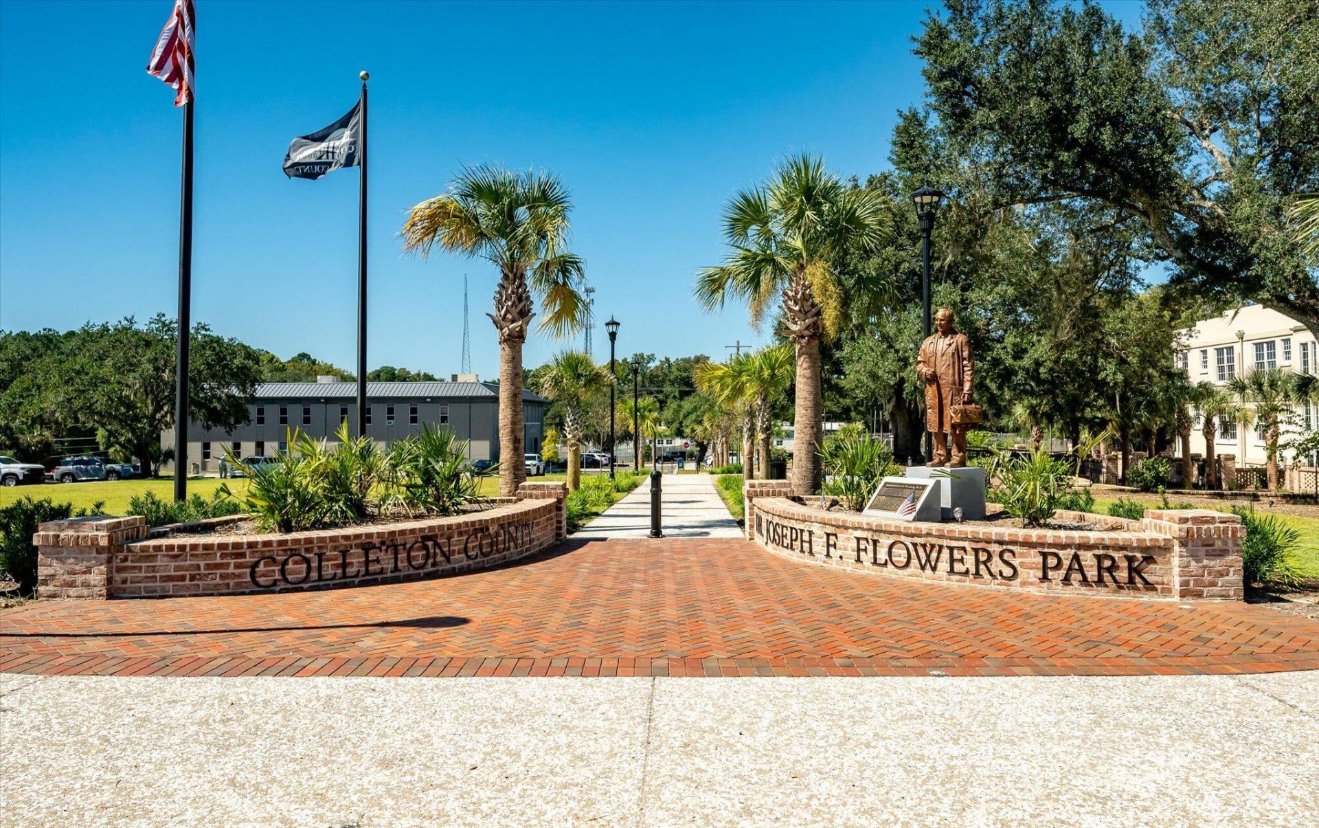 1303 Wichman Street Photo 74