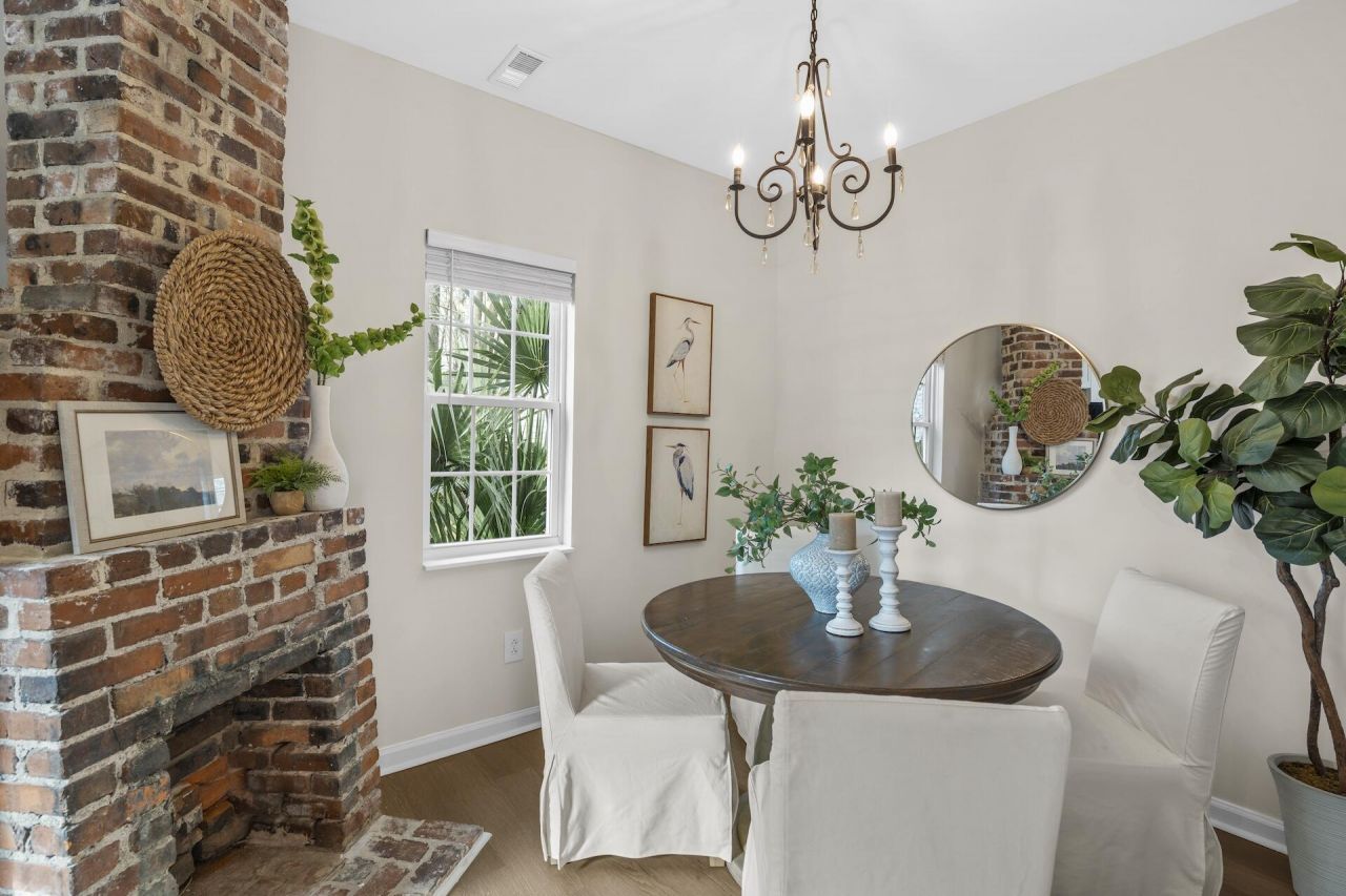 16 B Strawberry Lane Photo 12