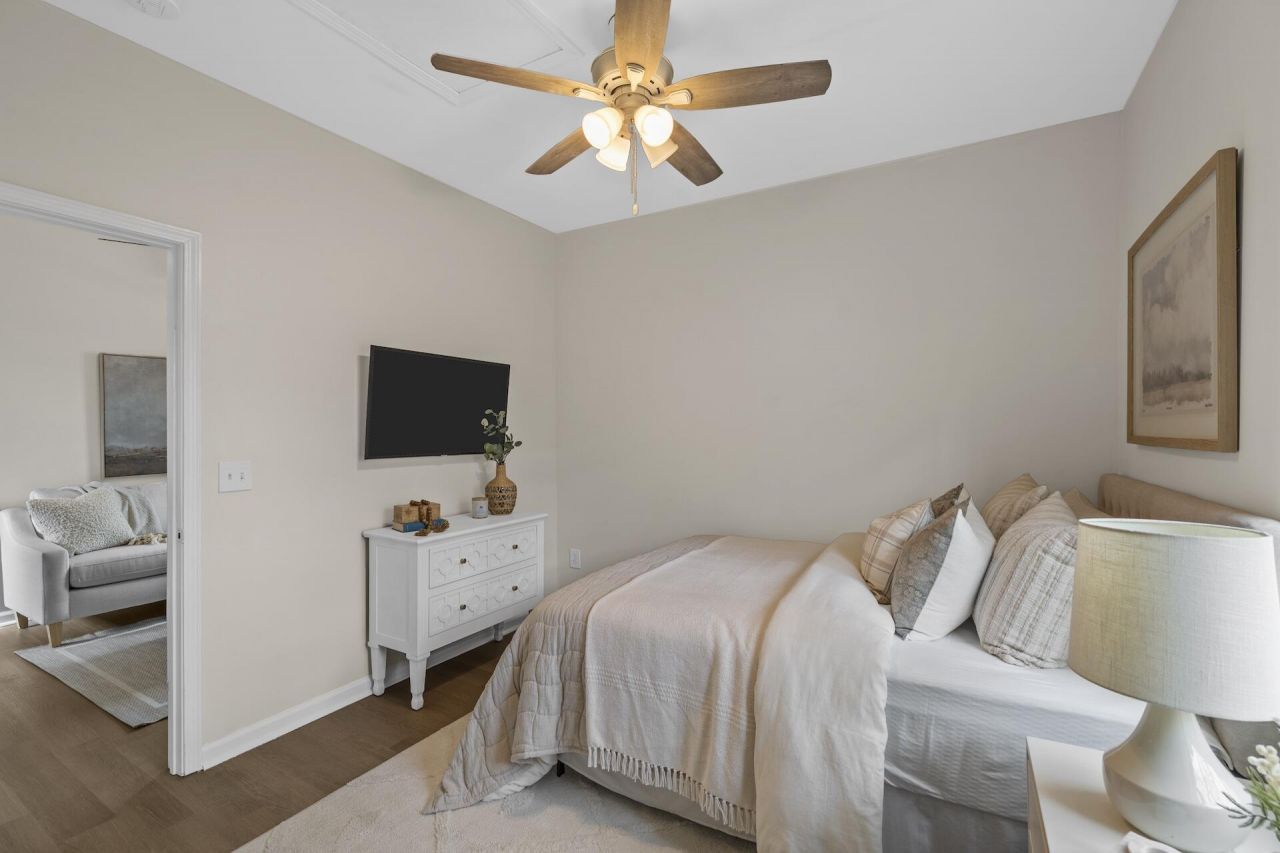 16 B Strawberry Lane Photo 15